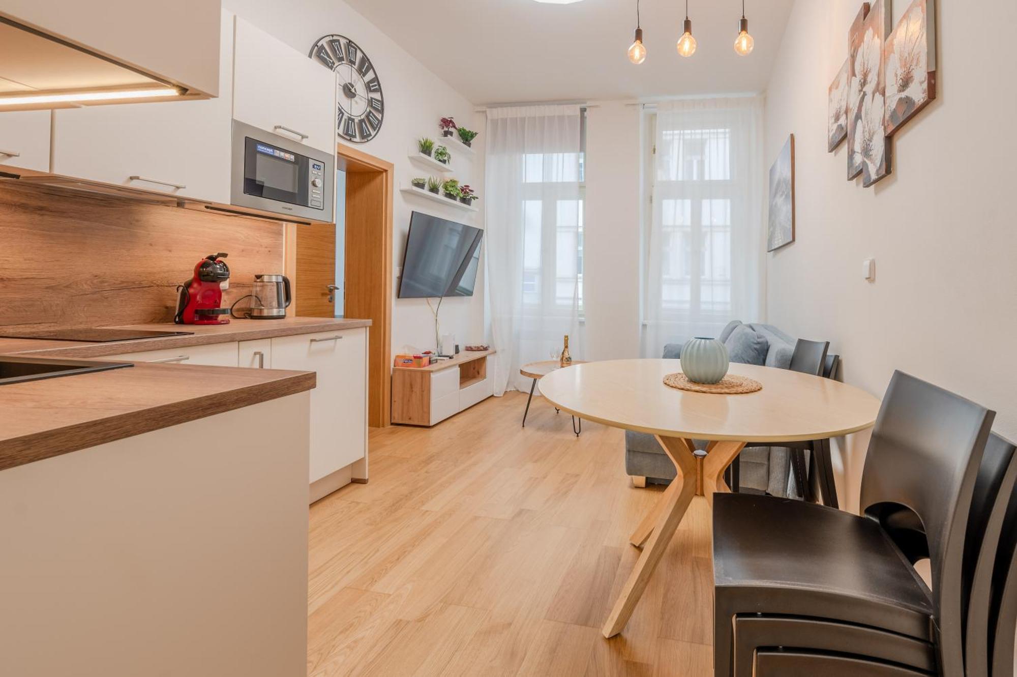 Seifertova Apartments By Willstay ปราก ภายนอก รูปภาพ